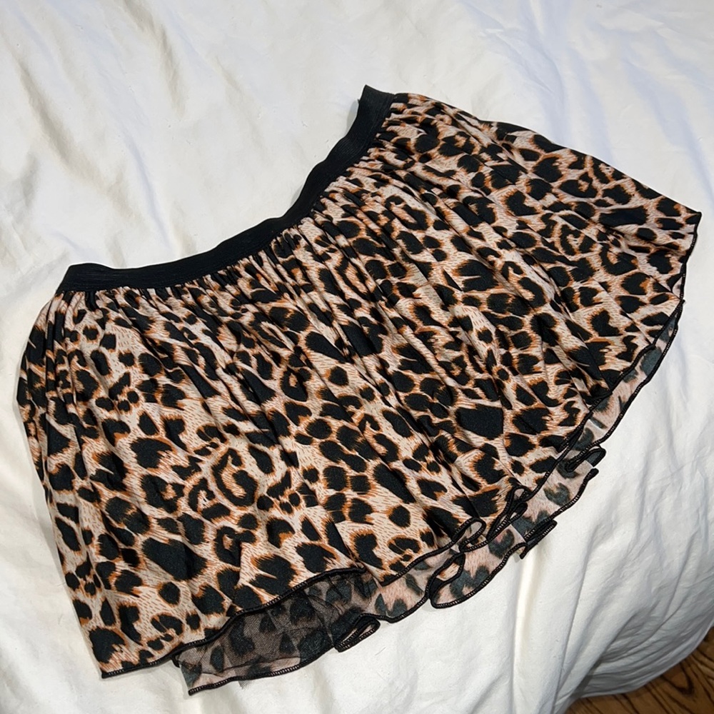 Spirit Halloween- mini leopard skirt!